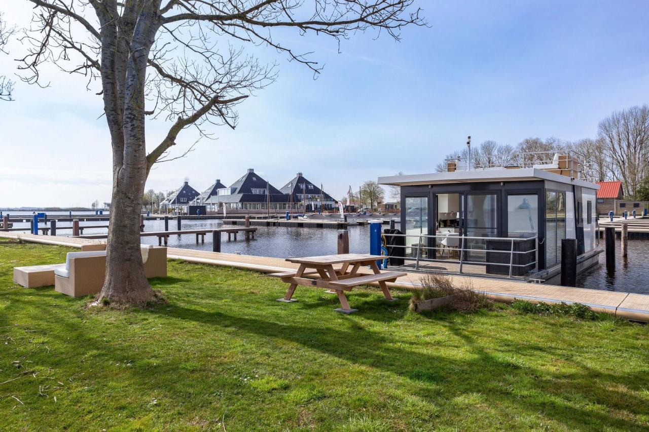 Welcome In - Houseboat Agua Dolce Met Tuin, Paviljoenwei 4, Sneek - Offingawier Eksteriør billede